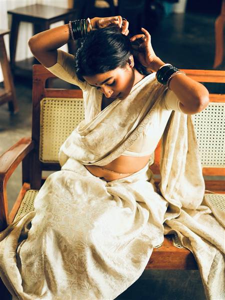actress chaithra