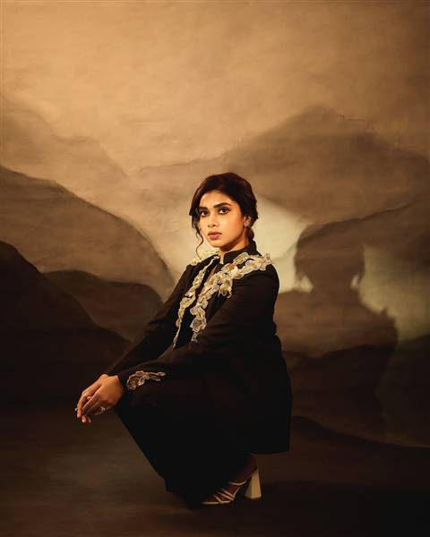 actress dushara vijayan