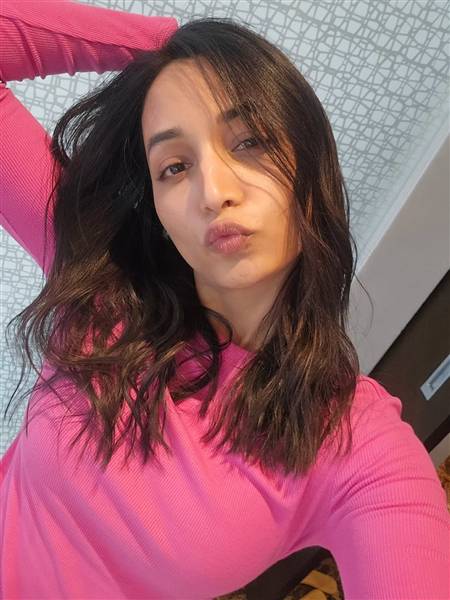 actress srinidhi