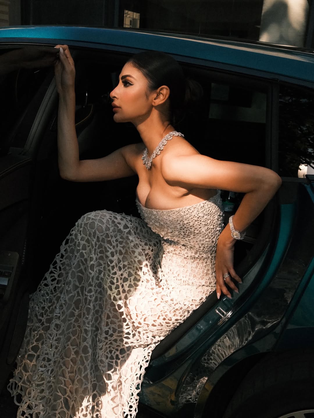 mouni roy