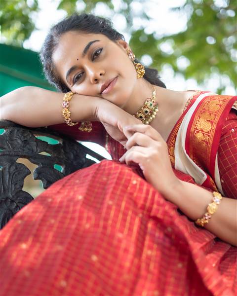 bindu madhavi