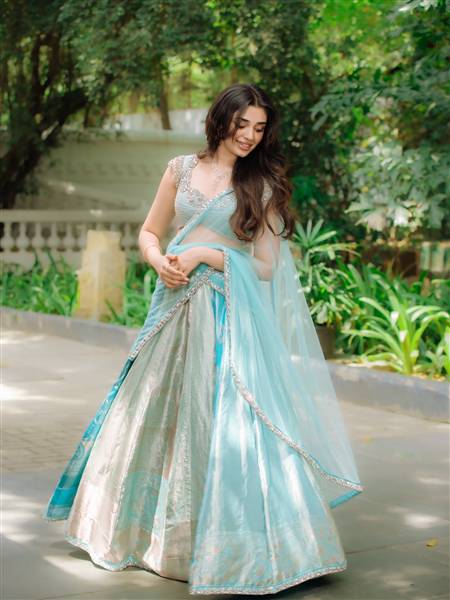 krithi shetty