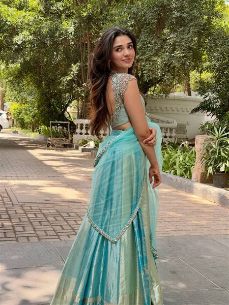 krithi shetty