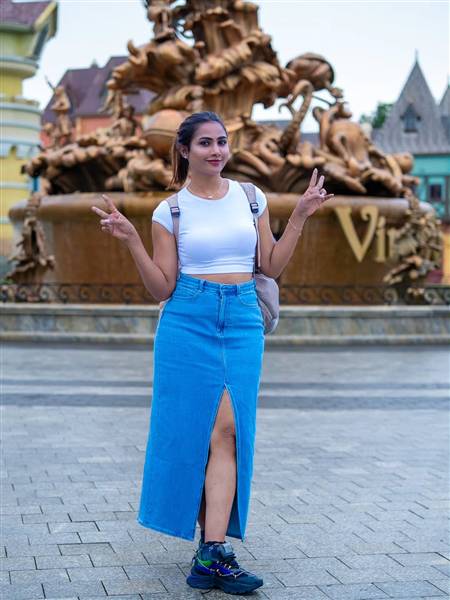 actress myna nandhini