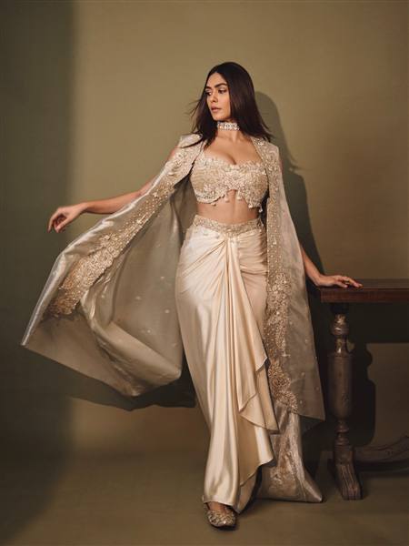 Mrunal Thakur