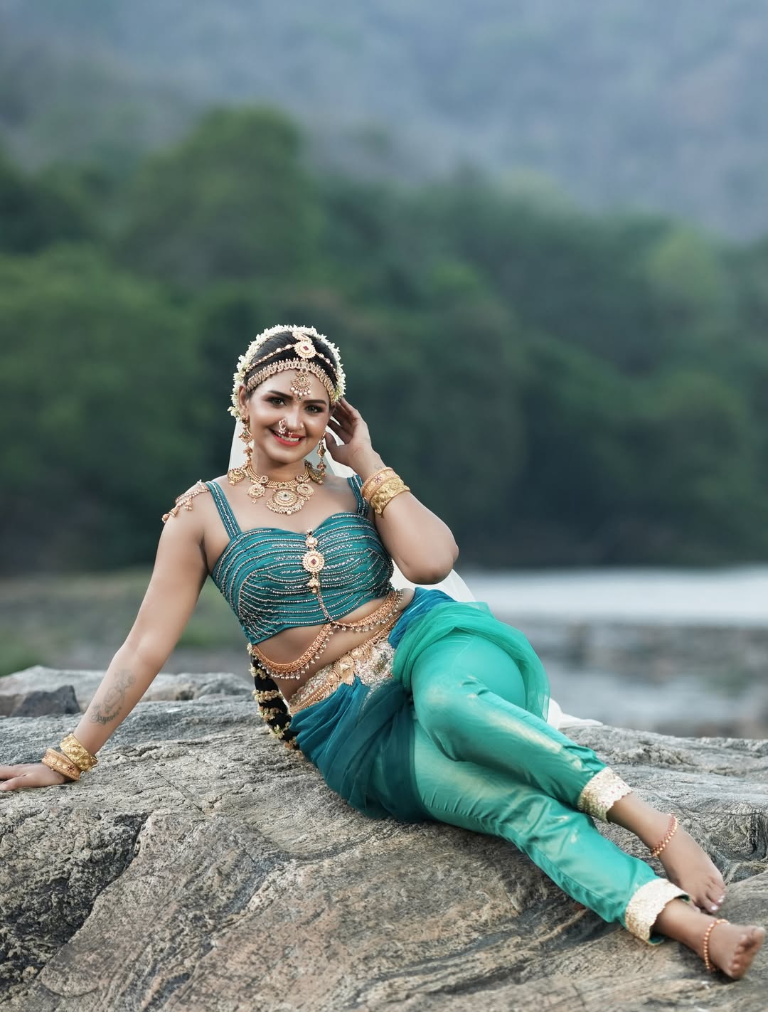 anandhi ajay