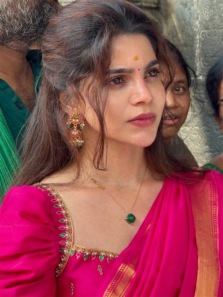 Divya bharath