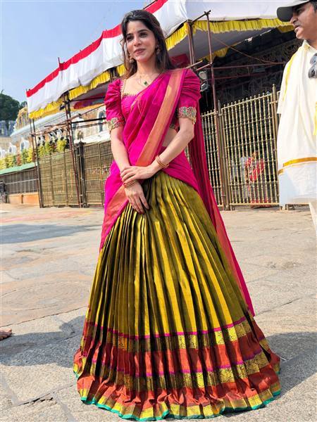 Divya bharath