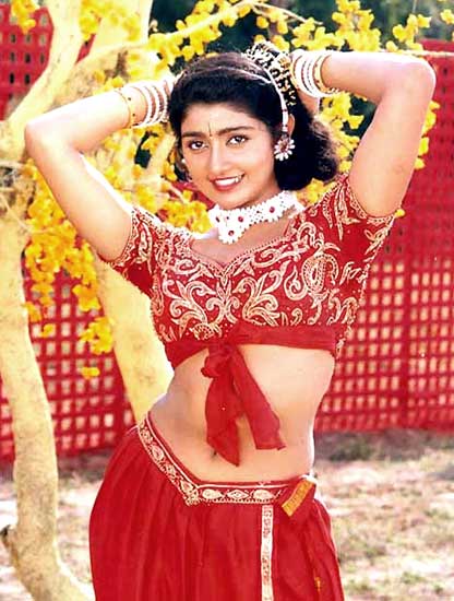 divya unni