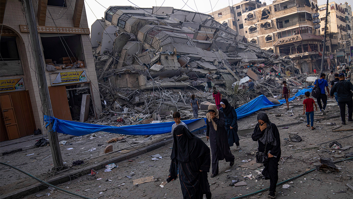 Israel-Palestine Conflict: A Horrific Tale of Rubble, Death, and Fear