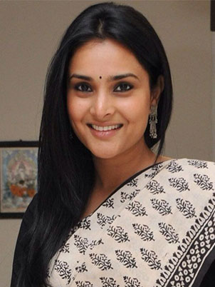 Divya Spandana (Ramya)