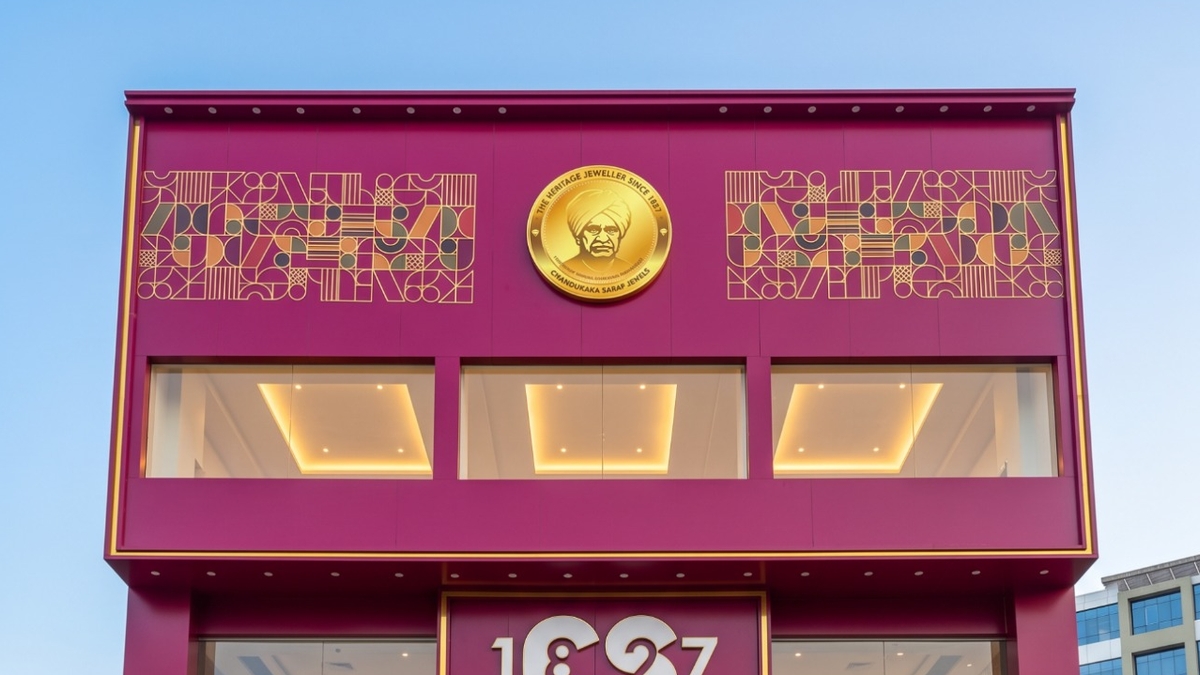 Chandukaka Saraf Jewels Kolhapur: Grand Relocation Reveals Unbelievable Jewellery Deals!