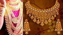 Gold Price Today: ஒரே நாளில் தாறுமாறாக குறைந்த தங்கம் விலை.. கடும் வீழ்ச்சி! நகை பிரியர்கள் குஷி! ஒரு சவரன் ரேட் என்ன?
