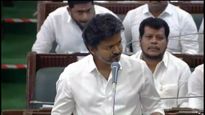 டேபிளில் ஆதாரம் இருப்பதாக ஒப்புக்கொண்ட விஜய்.. ஆனால் ஆக்சன் எடுக்காமல் தள்ளிப்போடுவது ஏன்? 