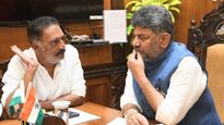 பிரகாஷ் ராஜ் தலைமையில் கர்நாடக முதல்வரிடம் புகார்.. SIR நடவடிக்கைக்கு எதிராக குற்றச்சாட்டு