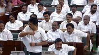 என்ன நடவடிக்கை எடுத்தீங்க? சட்டசபையை அதிர வைத்த விவாதம்! காரசார பதிலடி! திமுக வெளிநடப்பு! 