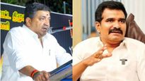 பிடிஆர் vs சிடிஆர்.. மீனாட்சியம்மன் கோயில் குடமுழுக்கு பத்திரிகையில் விடுபட்ட அம்மாவின் பெயர்! 