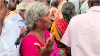 AI கேமரா வெச்சு என்ன பிரயோஜனம்? மதுரை மீனாட்சியம்மன் கோயிலில் பக்தர்களுக்கு நேர்ந்த கொடுமை!