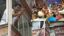 மீனாட்சியை பார்க்க முடியல! நிர்மல்குமாரை விட்டு விளாசிய பொதுமக்கள்! மதுரை கும்பாபிஷேகத்தில் குளறுபடி