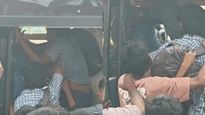 படிக்கட்டில் தொங்கியதை கண்டித்த நடத்துநரை வெறித்தனமாக தாக்கிய பள்ளி மாணவர்கள்.. சென்னையில் கொடுமை!
