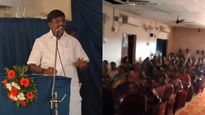 பவர் கட்! இருட்டில் யாருக்கும் கேட்காத பேச்சை 30 நிமிடங்கள் பேசிய அமைச்சர்! வினோத விளக்கம் 