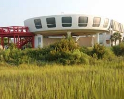 Flying saucer