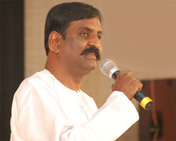 Vairamuthu