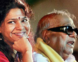 Kanimoli with Karunanidhi