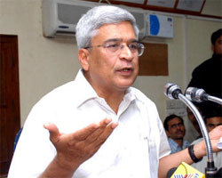 Prakash Karat