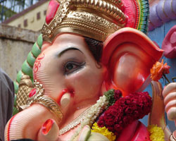 Ganesh statue
