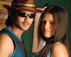 Sunaina with Nagulan