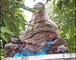 Valluvar statue in Bangalore