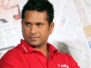 சச்சின் ஹிட் விக்கெட் 