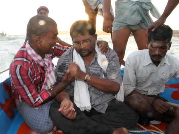 வைத்தியம் பார்க்கக் கூட போக முடியவில்லை