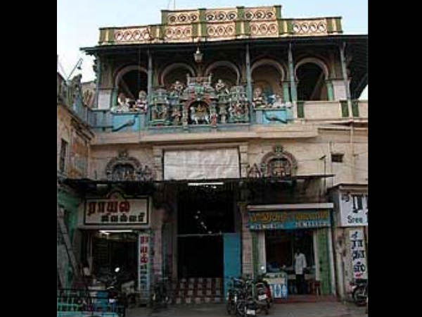 கதவுகள் எப்போதும் திறந்திருக்கும்