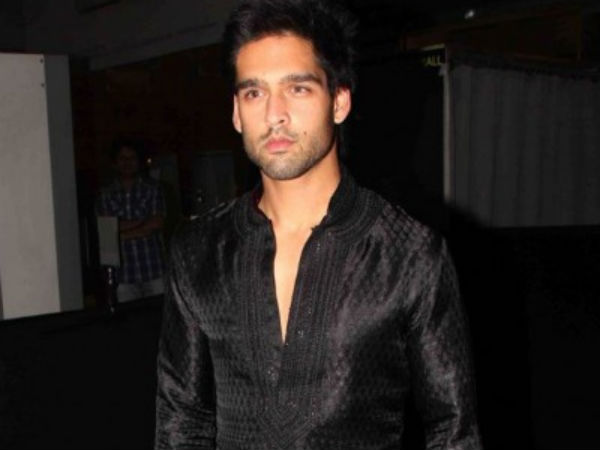 நான் ஏன் லண்டனை விட்டு வரணும்...??