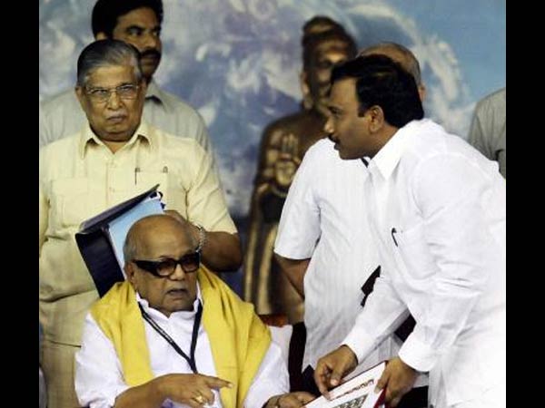 கருணாநிதியிடம் பேசிய ராசா