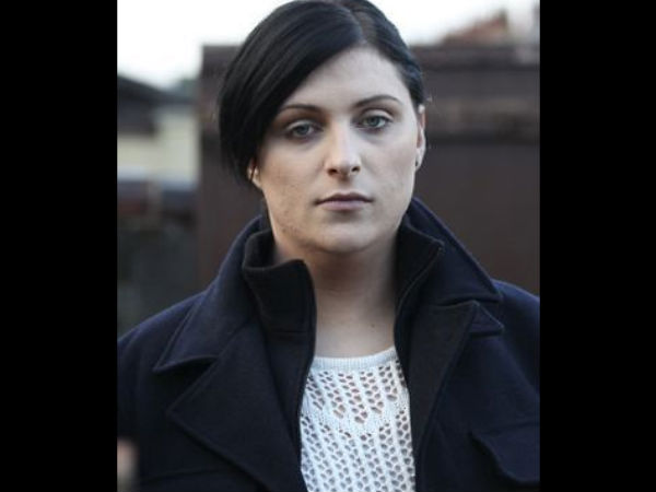 காதலிக்க முடியலையே..