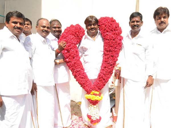 ராஜ்யசபா எம்.பி. பதவி கிடைக்கும் வாய்ப்பைப் பறிப்பது...