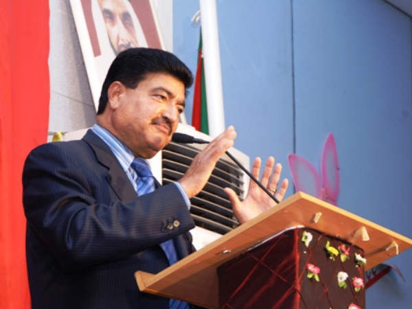 இந்தியாவுக்கும் வருகிறார்