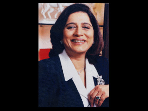 பெனின்சுலா லேன்ட் ஊர்வி பிரமாள் 