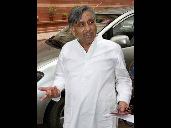 சோனியா தலைமைக்கு எதிராக போர்க்கொடி