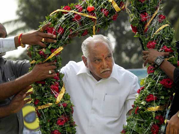 சிங்கிள் சிங்கமாக எதியூரப்பா