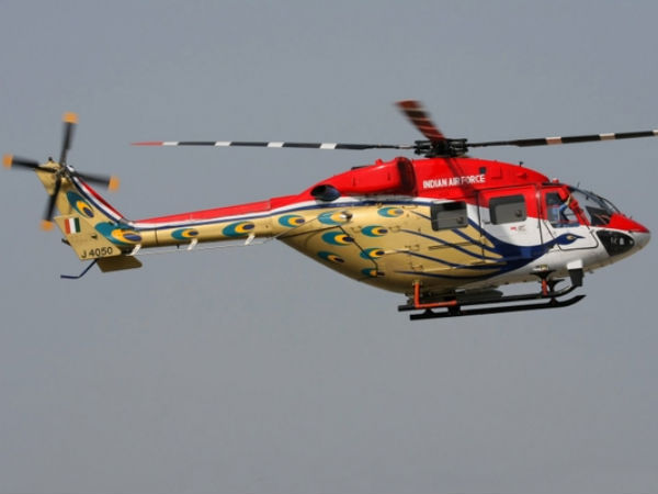 குட்டி ஹெலிகாப்டர்களை ராணுவமே 'ஓட்டும்'