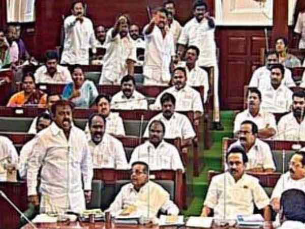 சட்டசபையில் அதிமுக - விஜயகாந்த் போர்