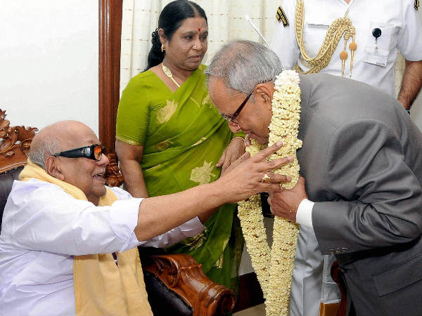 பிரணாப் முகர்ஜிக்கு திமுக ஆதரவு