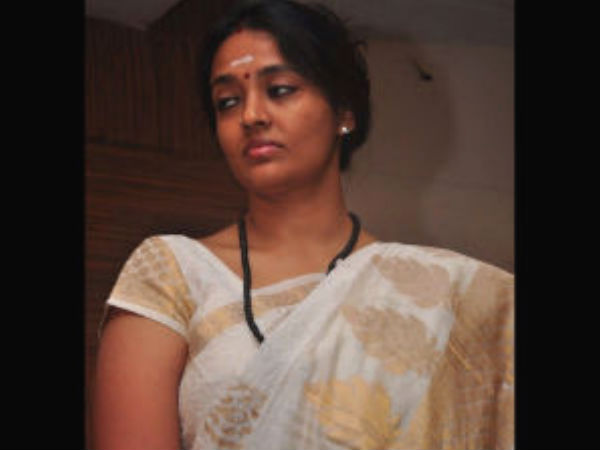 ஜெயேந்திரர் மீது ரஞ்சிதா அவதூறு வழக்கு!