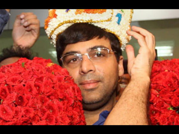 உலக சாம்பியன் விஸ்வநாதன் ஆனந்த்