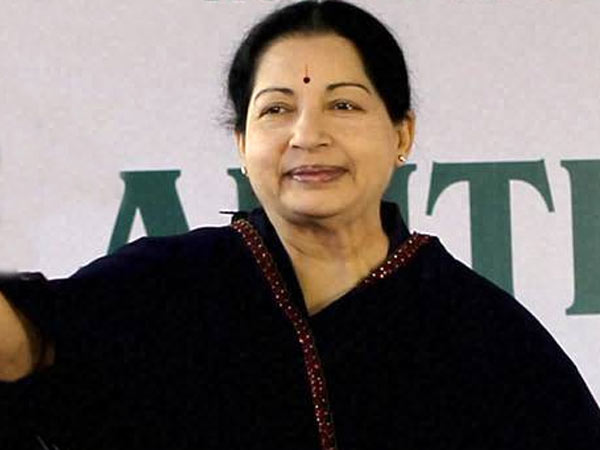 அவருக்கு அவரே பாராட்டு