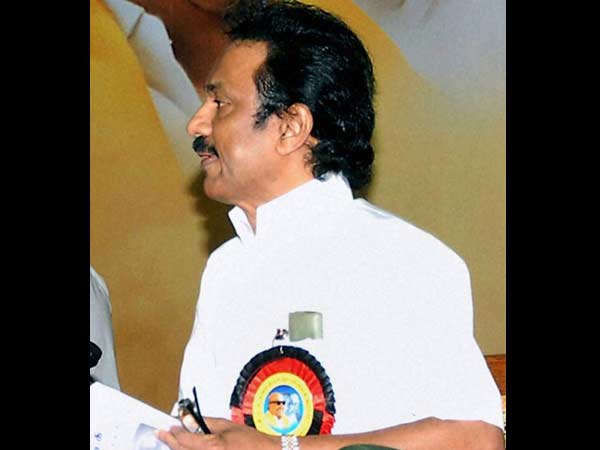 20 வயதில் பொதுக்குழு உறுப்பினர்